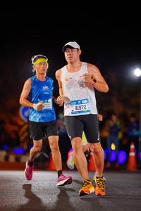 BIB: 2322, 41972
                            <button type="button" onclick="openModal(21533878)" class="btn btn-primary btn-sm float-right btn-popup" data-toggle="modal" data-target=".modal-high-quality">
                        <i class="fas fa-shopping-cart"></i> Add to Cart
                    </button>
                                            <button type="button" onclick="isThisMe(21533878, true)" class="btn btn-success btn-sm float-right btn-popup btn-isme hidden" data-toggle="tooltip" data-placement="bottom" title="นี่คือรูปของคุณใช่ไหม คลิกที่นี่เพื่อเอาเข้าอัลบั้ม">
                        <i class="fas fa-plus"></i> Add to album
                    </button>
                    <button type="button" onclick="isThisMe(21533878, false)" class="btn btn-warning btn-sm float-right btn-popup btn-isnotme hidden">
                        <i class="fas fa-ban"></i> Remove from album
                    </button>